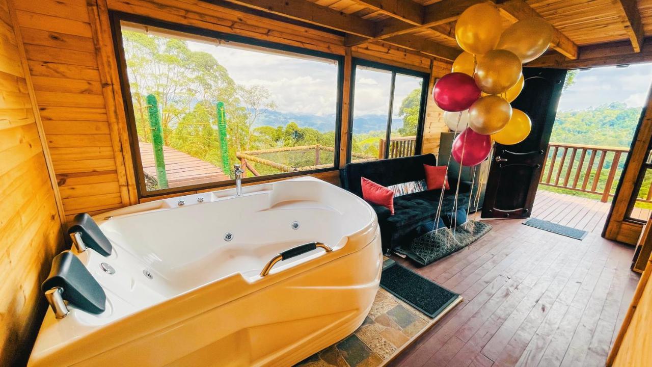 Luxury tent Glamping Magic