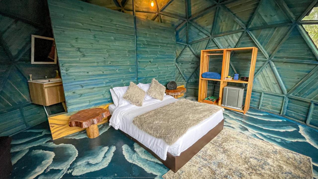 Luxury tent Glamping Magic